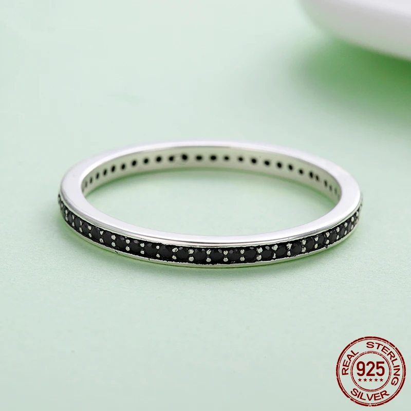 Genuine 925 sterling silver double circle stackable ring.