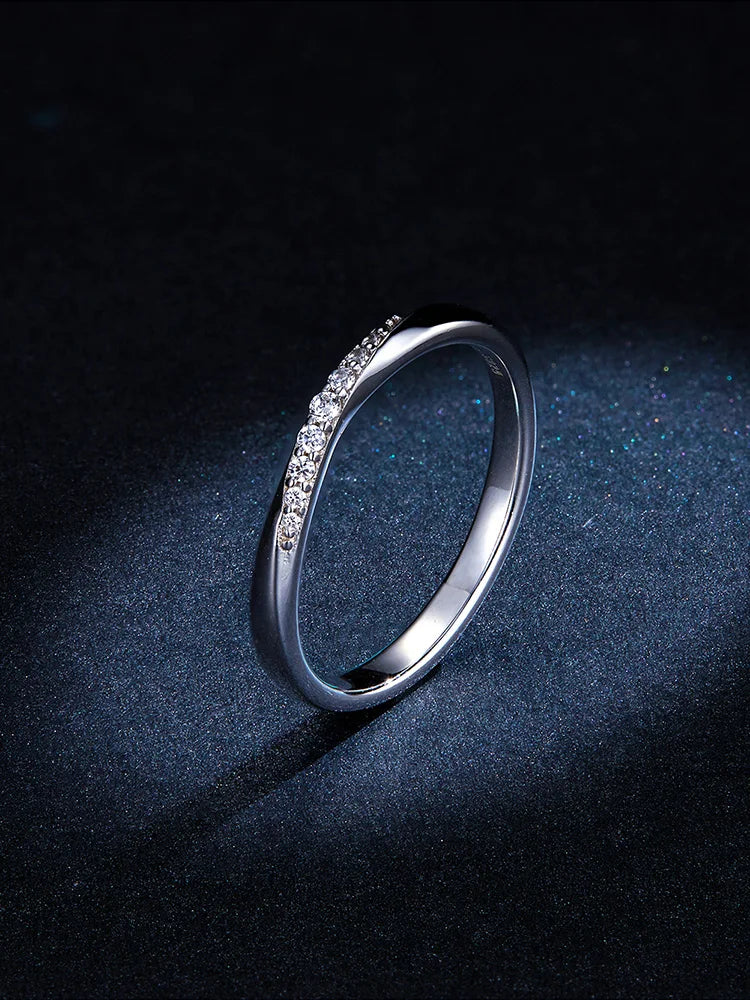 Dazzling Pure 925 Sterling Silver Ring.