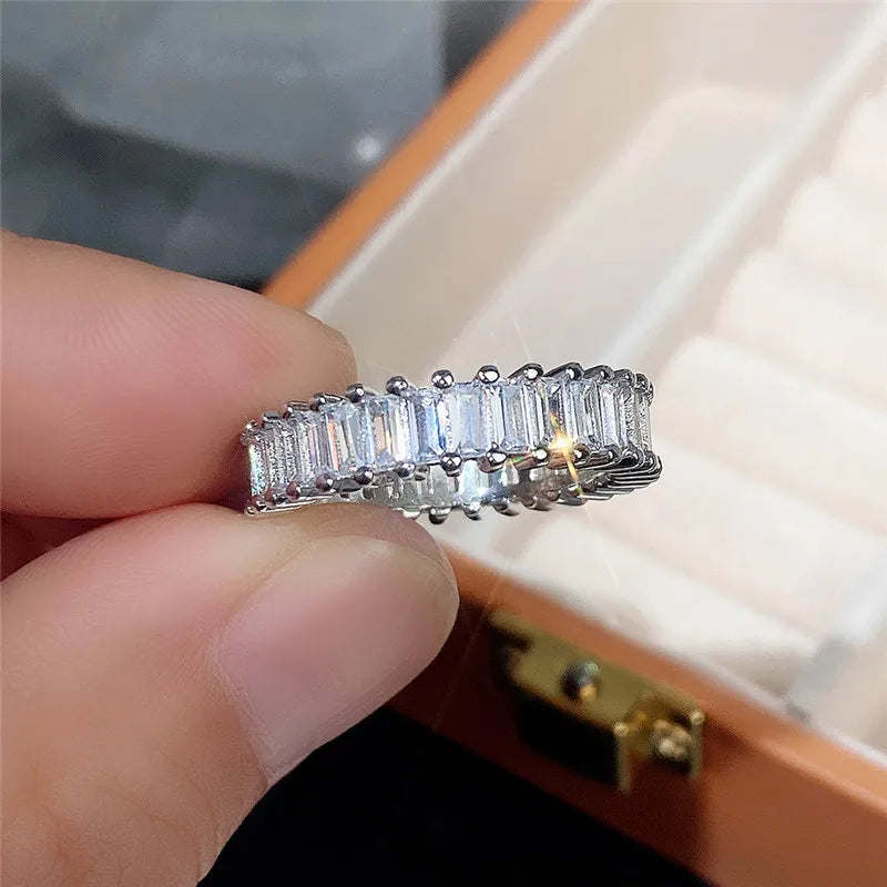 Set of six high quality rings