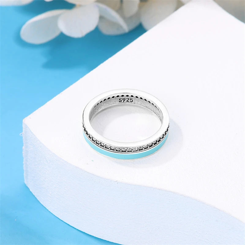 New advanced ring in genuine 925 sterling silver.