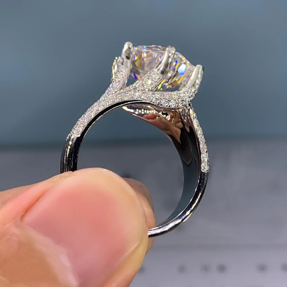 Luxury CZ Crystal Ring with Cubic Zirconia.