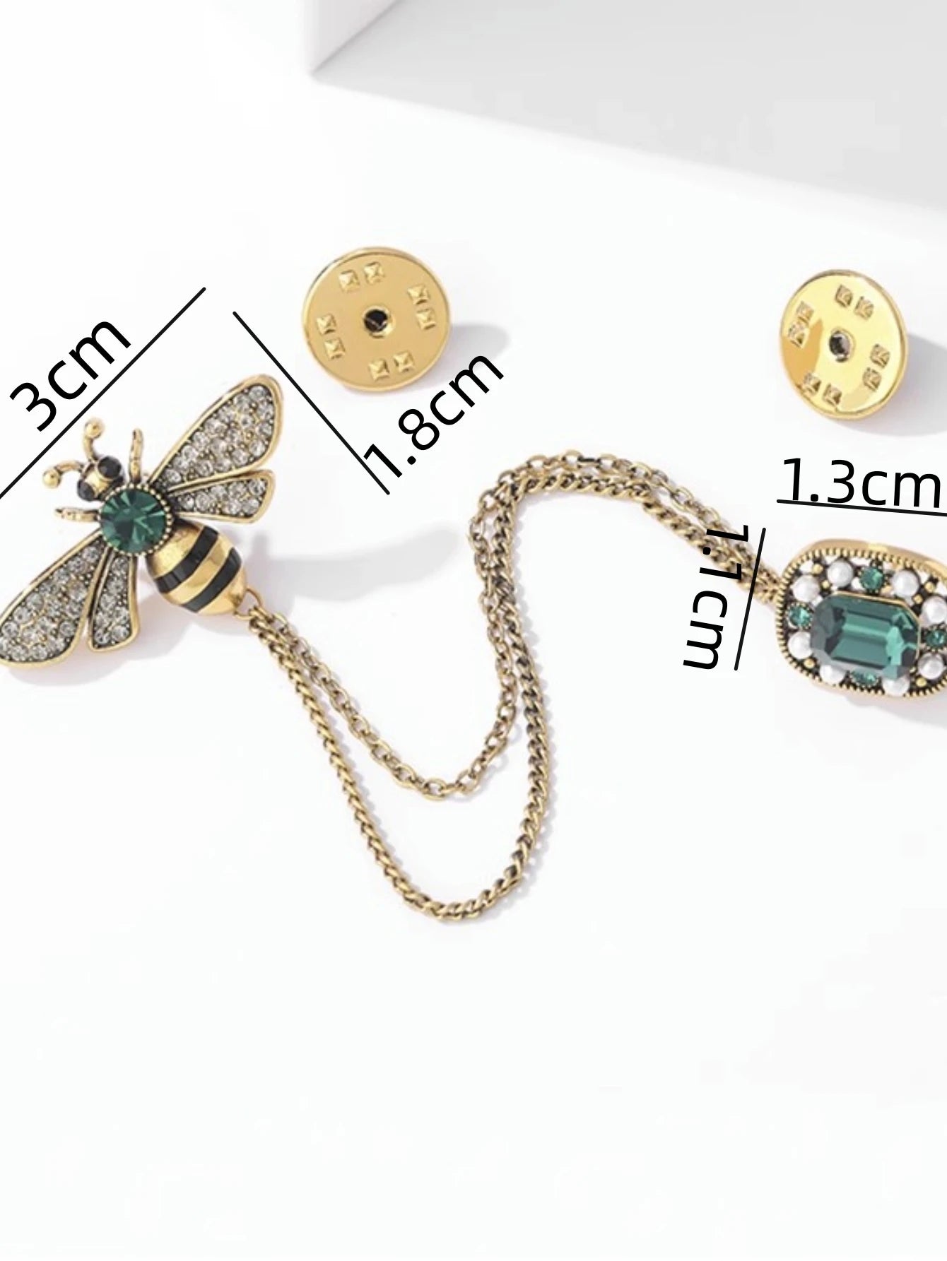 Crystal tassel bee brooch, high-end and exquisite sweater suit.