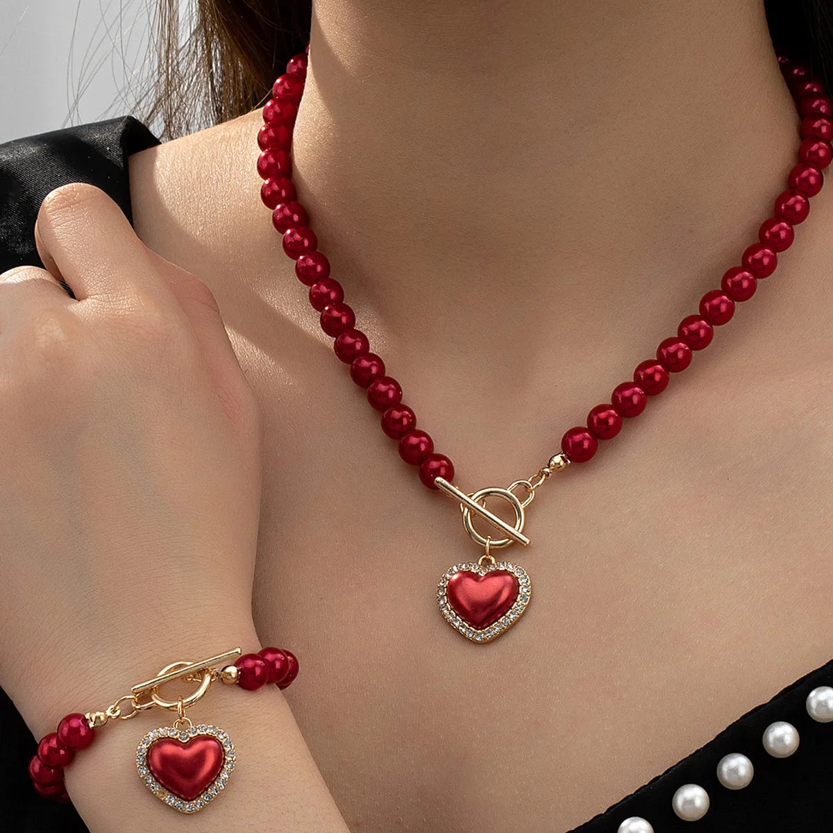 Creative Pearl Heart Necklace & Bracelet.