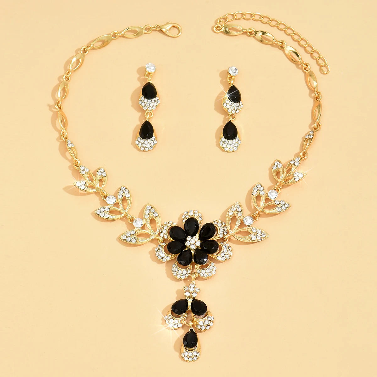 Fashion Jewelry Set,Black Gold Necklace and Earrings.