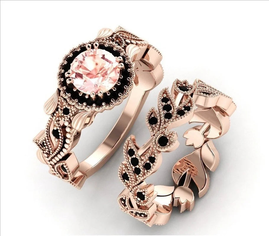 2 exquisite rings in rose gold and black zircon.