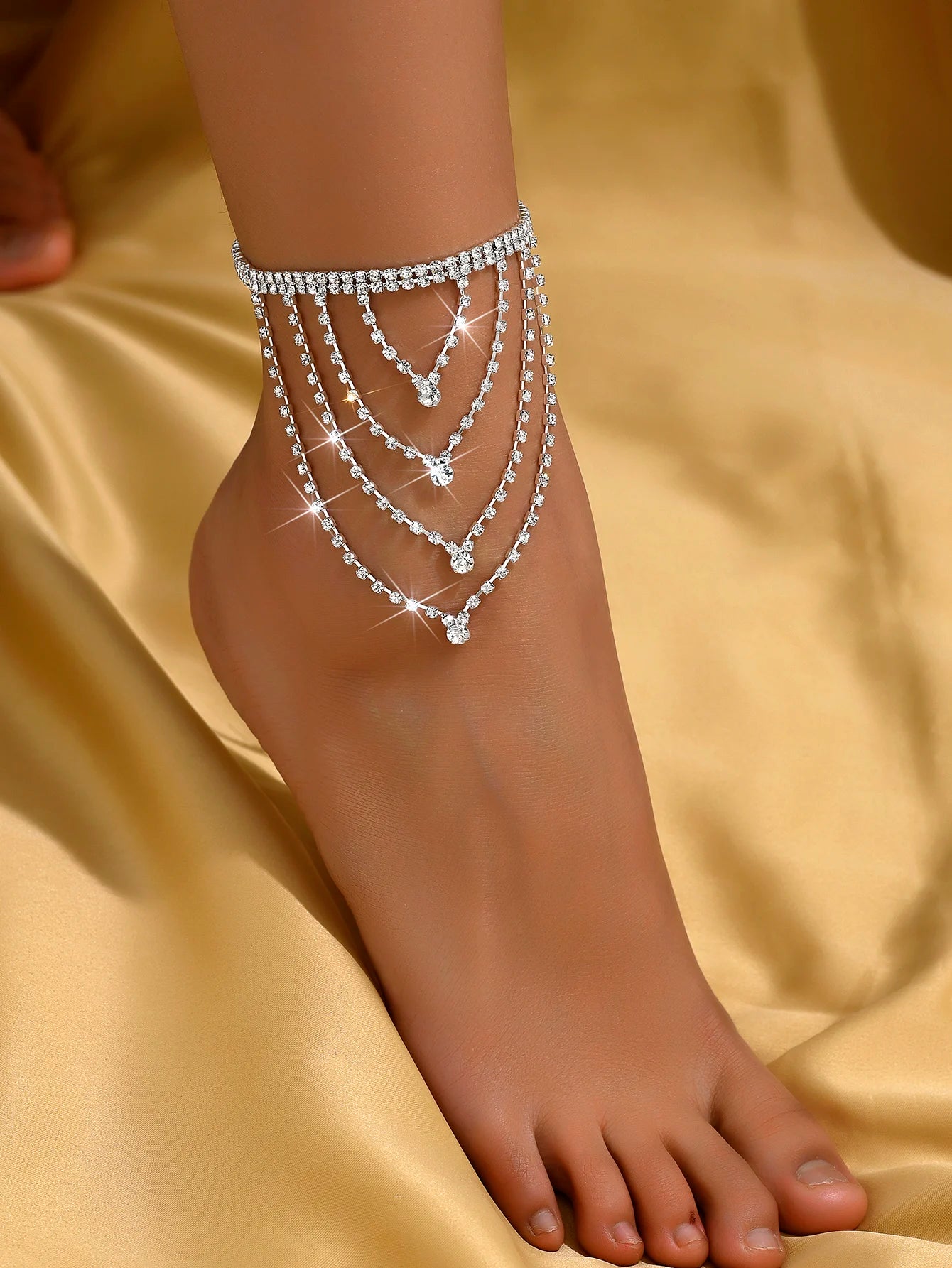 The anklet of beauty.